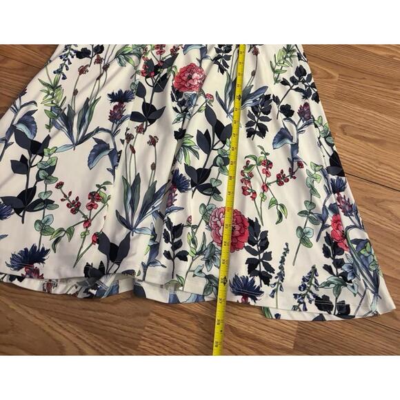 Tommy Hilfiger Halter High Neck Floral Dress Size 8 - Picture 7 of 9